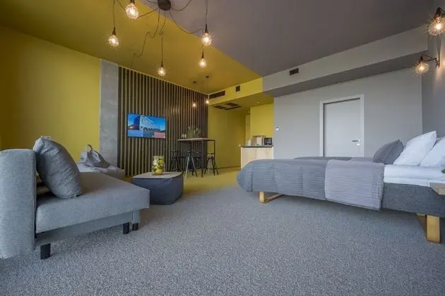 Deluxe Family room