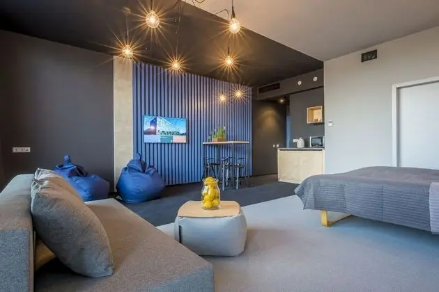 Deluxe Family room