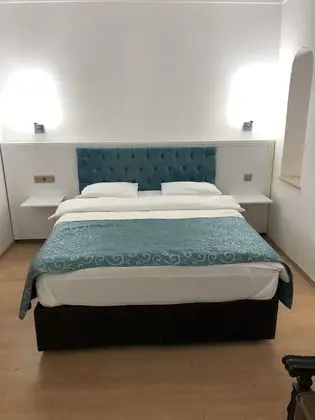 Economy Stüdyo