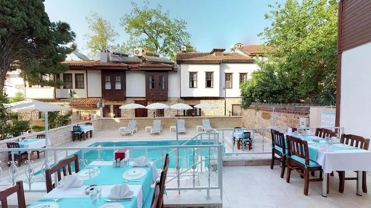 Standard Room With Pool View