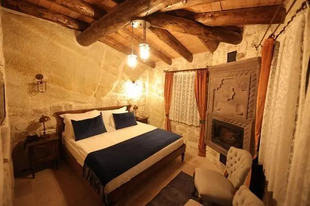 Junior Cave, , Şömineli ve Jakuzili