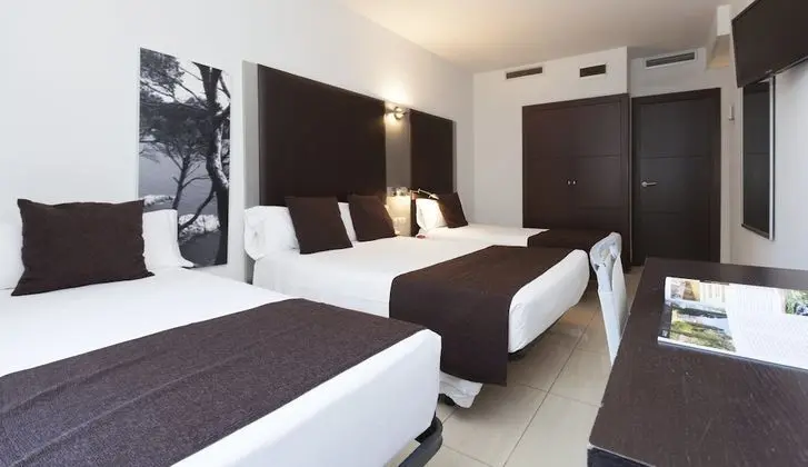 Dört Kişilik Oda, Balkon