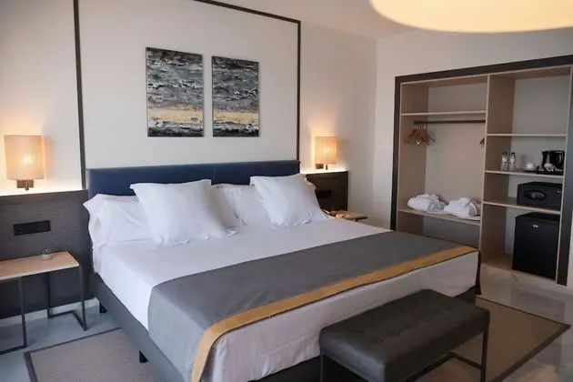 Deluxe Oda, 1 Çift Kişilik Yatak, Deniz Manzaralı