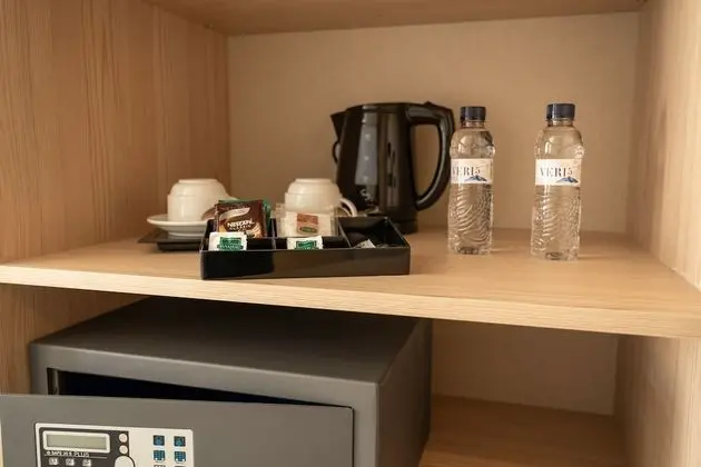 Superior Tek Kişilik Oda, Kısmi Deniz Manzaralı