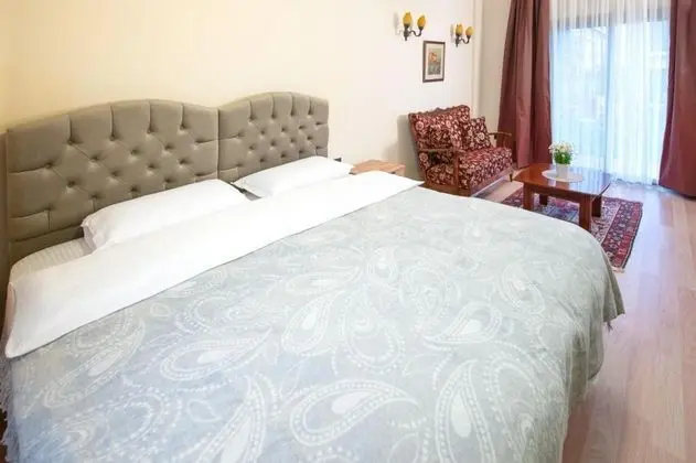 Çift Kişilik, Bahçe Manzaralı, Balkonlu