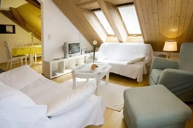 Apart Daire (Dachgeschoss)