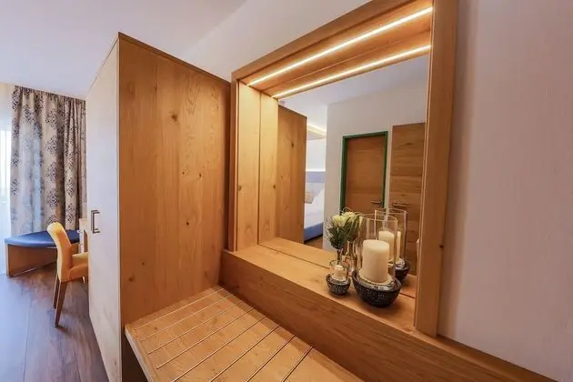 Tek Büyük Yataklı Oda (1)