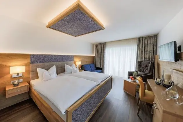 Tek Büyük Yataklı Oda (2)