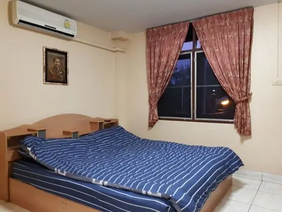 Standard Air-Condition Room