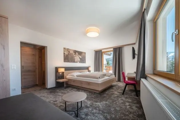 Comfort Tek Büyük Yataklı Oda, Dağ Manzaralı