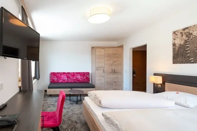 Comfort Tek Büyük Yataklı Oda, Dağ Manzaralı