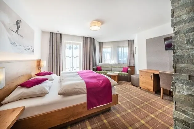 Comfort Tek Büyük Yataklı Oda, Dağ Manzaralı