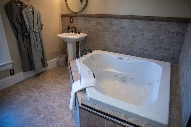 Luxury Tek Büyük Yataklı Oda, 1 Büyük (Queen) Boy Yatak