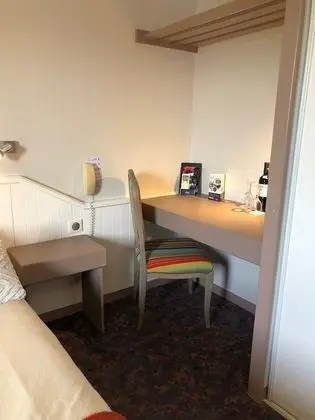 Basic Tek Büyük Yataklı Oda