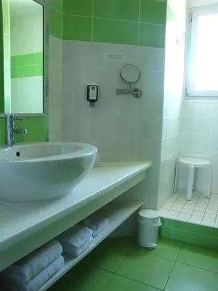 Comfort İki Ayrı Yataklı Oda