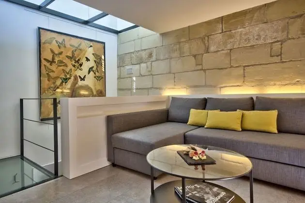 Superior Süit (Penthouse)
