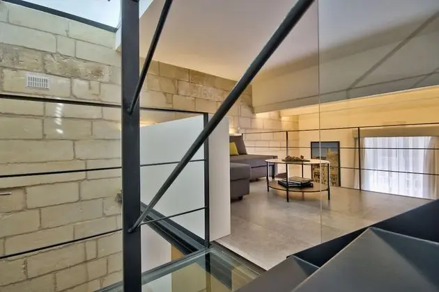 Superior Süit (Penthouse)