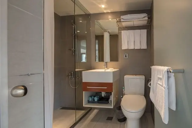 Deluxe Dört Kişilik Oda, 1 Yatak Odası