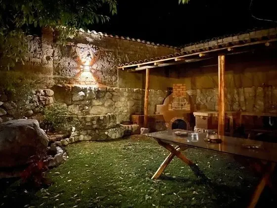 Family Kır Evi