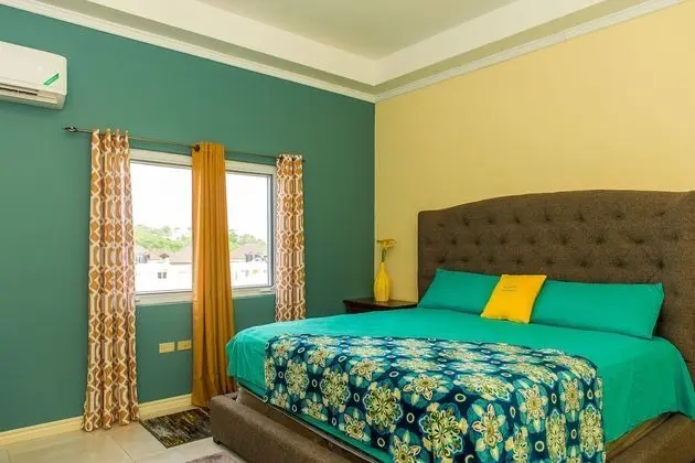 Luxury Apart Daire, Havuz Manzaralı