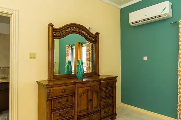 Luxury Apart Daire, Havuz Manzaralı