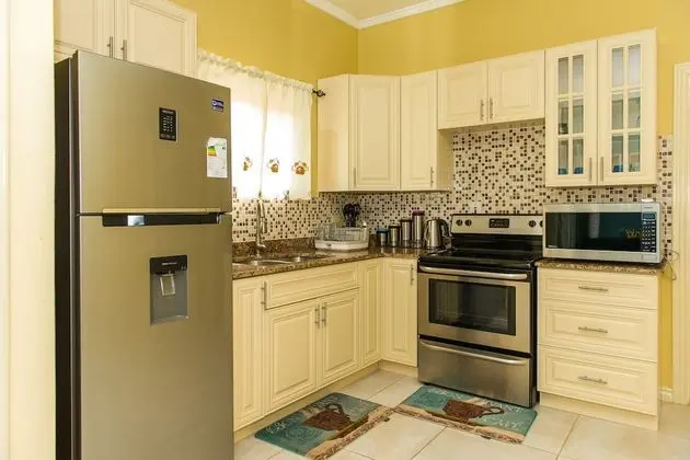 Luxury Apart Daire, Havuz Manzaralı