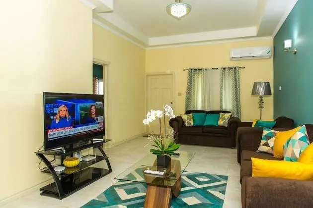 Luxury Apart Daire, Havuz Manzaralı