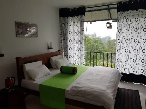 Deluxe Tek Büyük Yataklı Oda, Balkon, Dağ Manzaralı