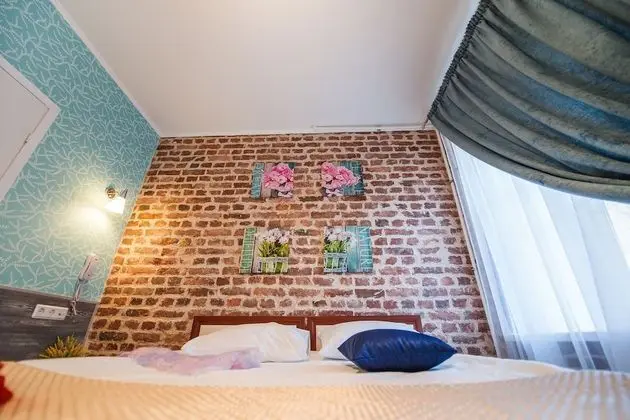 Comfort Tek Büyük veya İki Ayrı Yataklı Oda