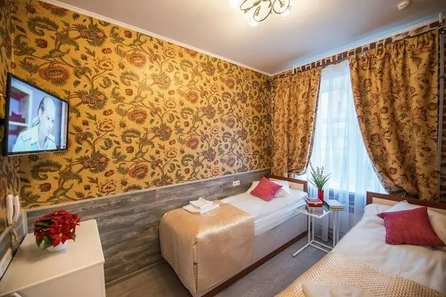 Comfort Tek Büyük veya İki Ayrı Yataklı Oda