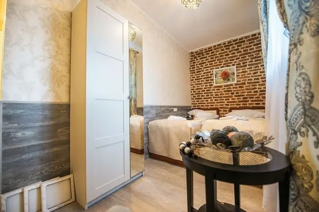 Comfort Tek Büyük veya İki Ayrı Yataklı Oda