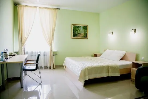 Comfort Tek Büyük Yataklı Oda