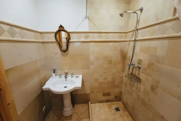Deluxe Tek Büyük veya İki Ayrı Yataklı Oda