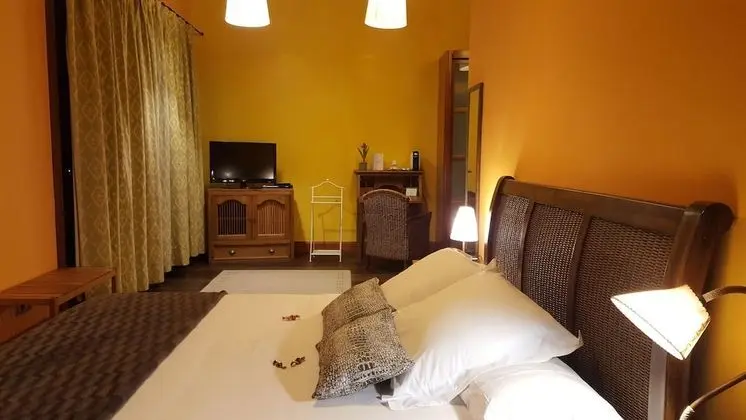 Standard Tek Büyük veya İki Ayrı Yataklı Oda