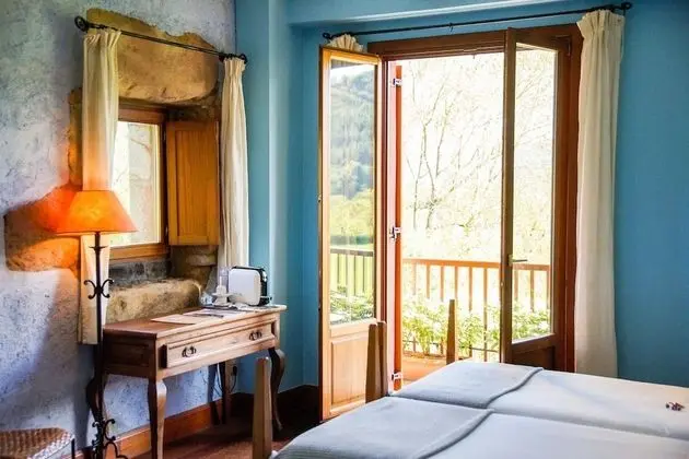 Standard Tek Büyük veya İki Ayrı Yataklı Oda