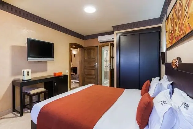 Deluxe Tek Büyük Yataklı Oda (Arganier)