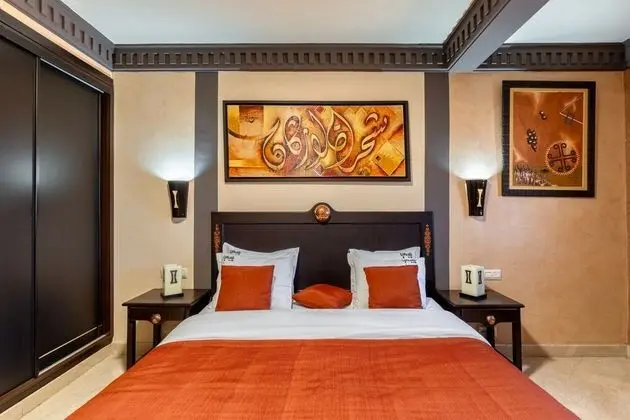 Deluxe Tek Büyük Yataklı Oda (Arganier)