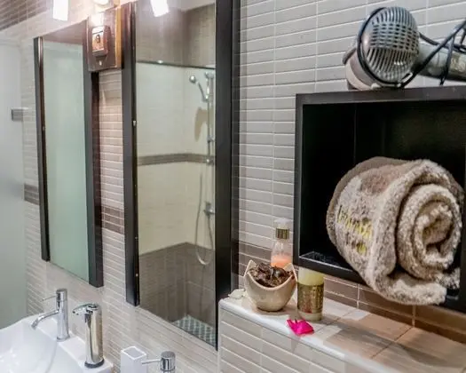 Deluxe Tek Büyük Yataklı Oda (Arganier)