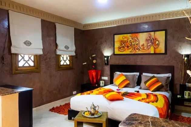 Royal Üç Kişilik Oda (Les Orangers)