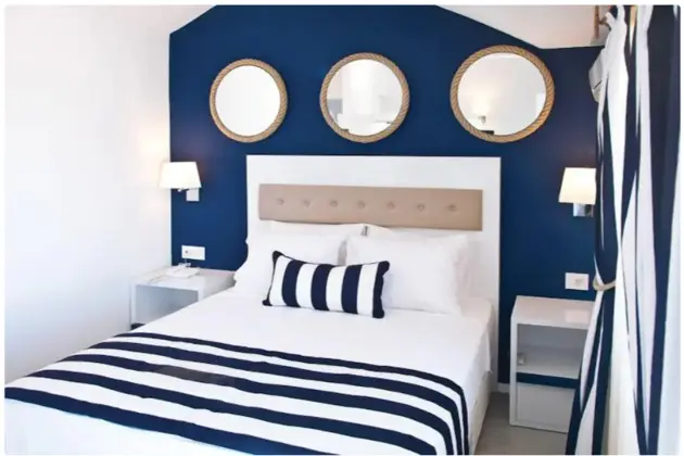 Deluxe Oda, Kısmi Deniz Manzaralı, Balkonlu
