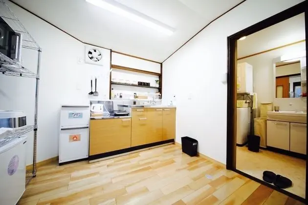 Ev (Private Vacation)