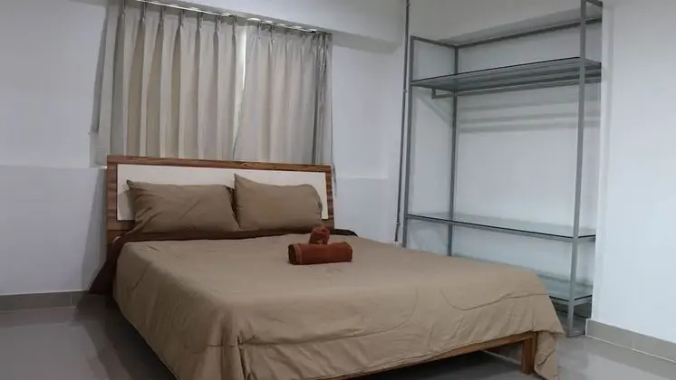 Standard Tek Büyük Yataklı Oda
