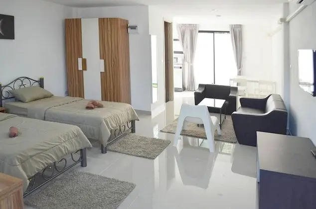 One Bedroom Apartment