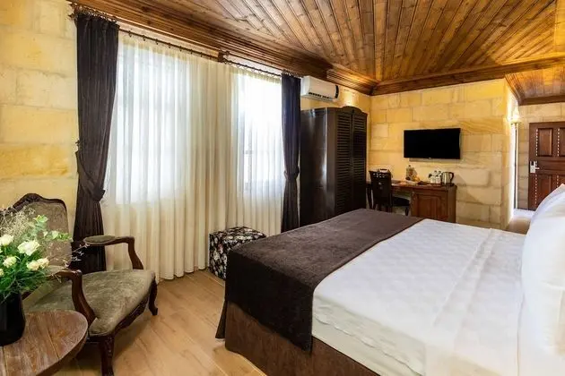 Standard Tek Büyük veya İki Ayrı Yataklı Oda