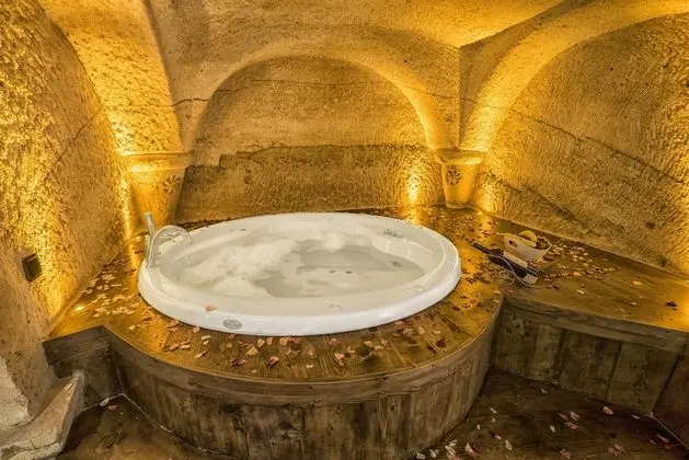 Sultan Suite