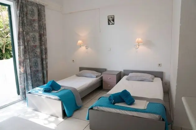 Economy Stüdyo, 3 Tek Kişilik Yatak, Bahçe Manzaralı
