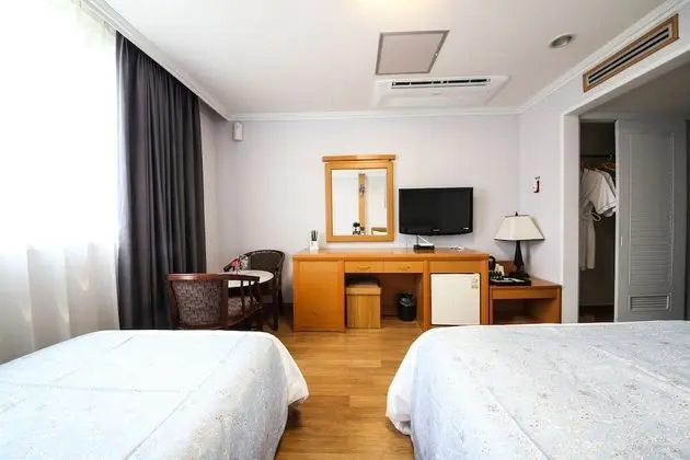 Deluxe İki Ayrı Yataklı Oda