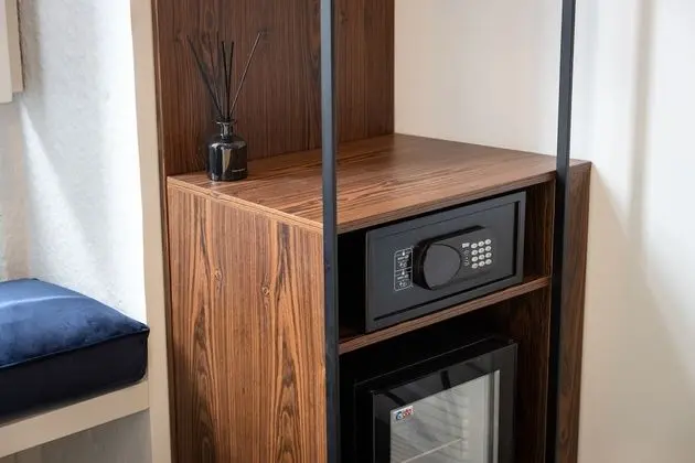 Tek Büyük Yataklı Oda