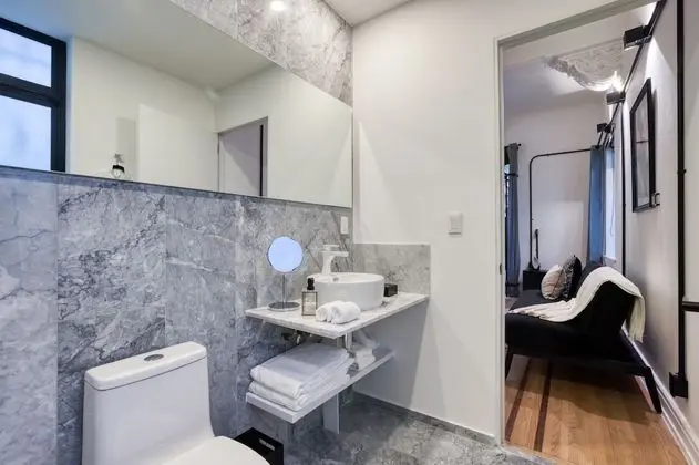 Deluxe Stüdyo Süit