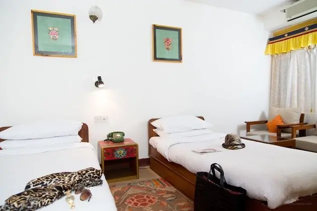 Classic Tek Büyük Yataklı Oda